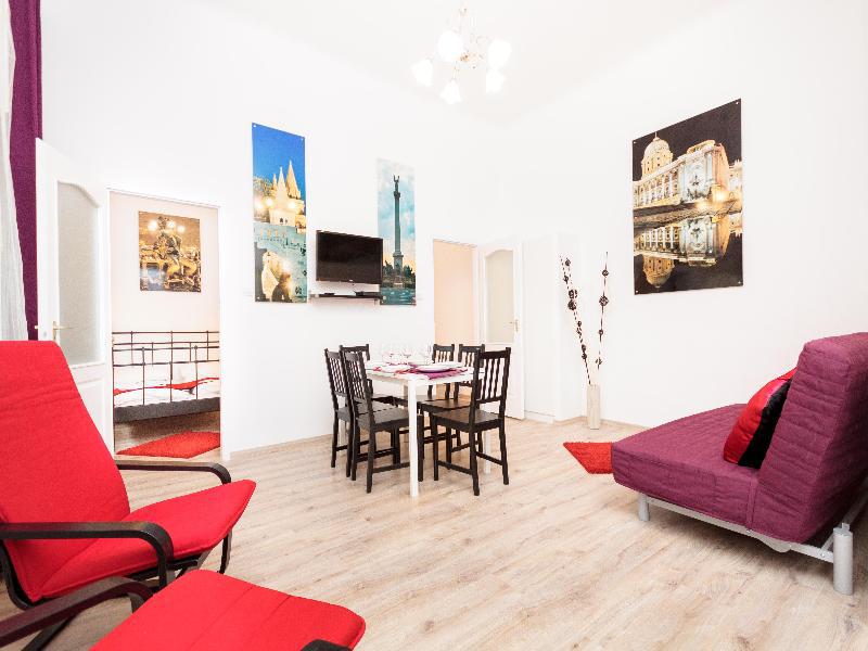 Like Home - Opera Apartments Βουδαπέστη Εξωτερικό φωτογραφία